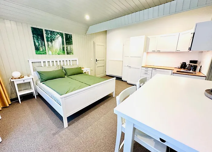 Bio Kastanienhof Erfurt - Appartements Und Ayurvedische Jurten