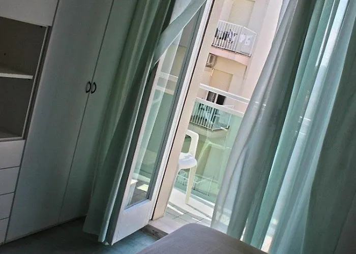 Room Cattolica Vacanze