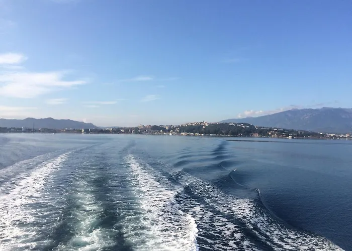 Les Yachts De Porto Vecchio - Le Philae
