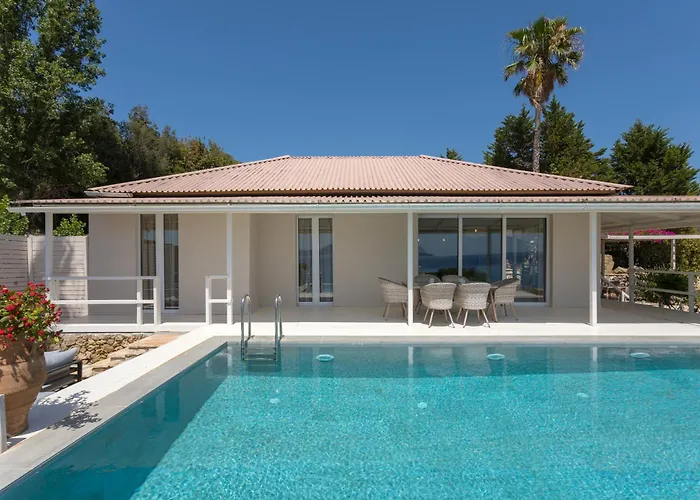 Azzure Vista Seafront Villa