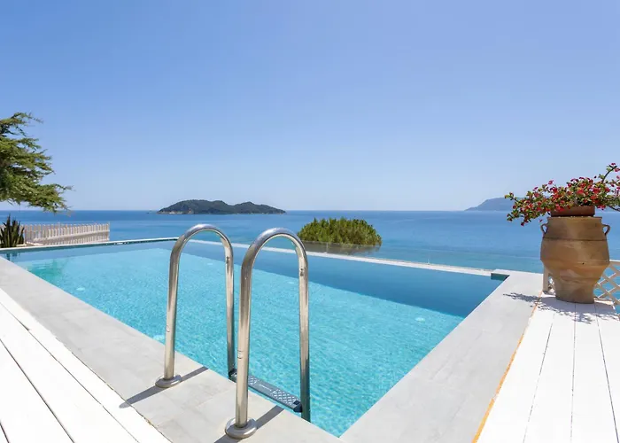 Azzure Vista Seafront Villa