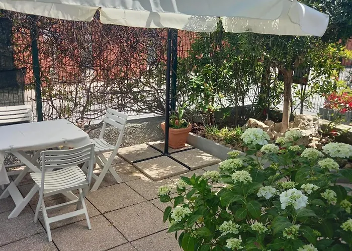 La Casa Di Piccoli' Di Gabriele Martelli E Catia Pacetti - Camera Ape