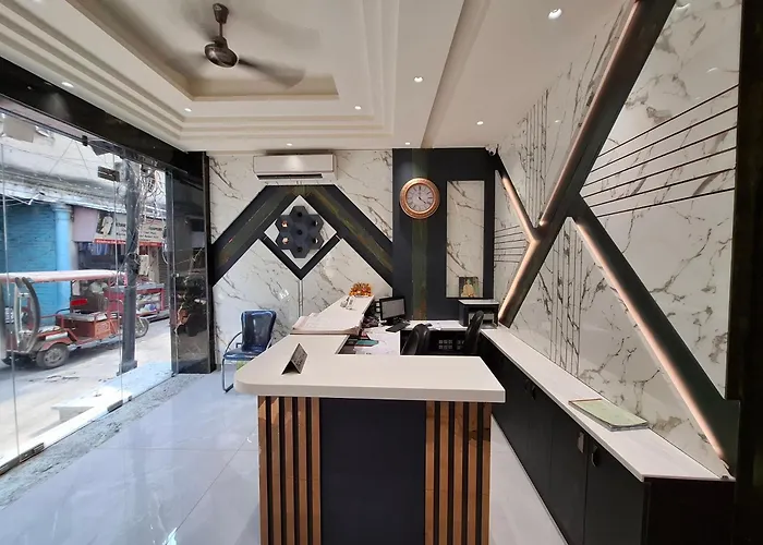 Guest house: Hotel Golden Wings