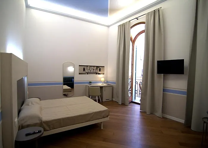 Giuliani Rooms