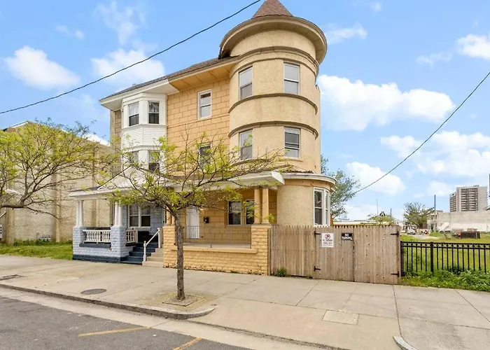 5Bd 3Ba Near Hard Rock Ocean & Boardwalk