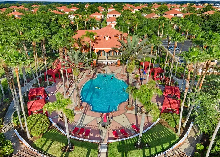 Disney Family Fun Resort, Pool And Game Room