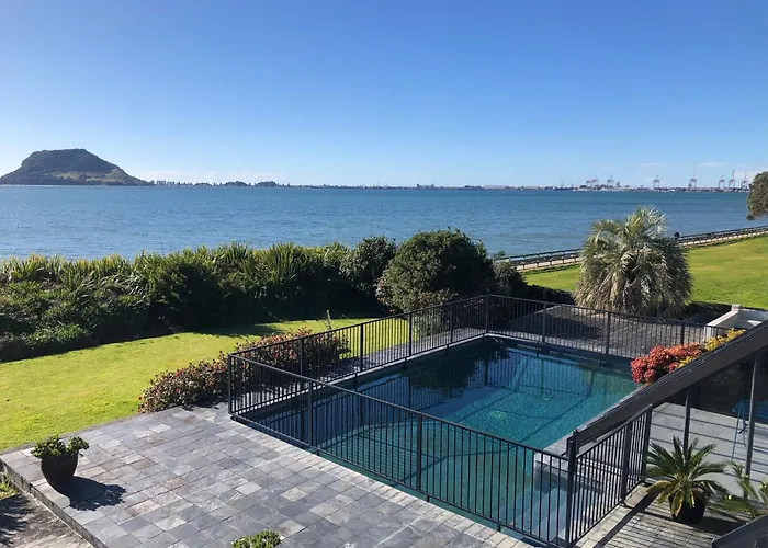 Guest Suite With Sea Views And Thermally Heated Hot Tub