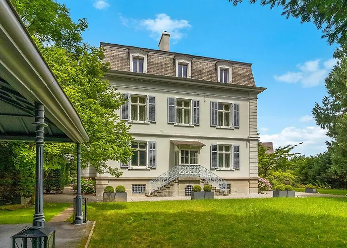 Entire Villa Imperial In Central Zurich