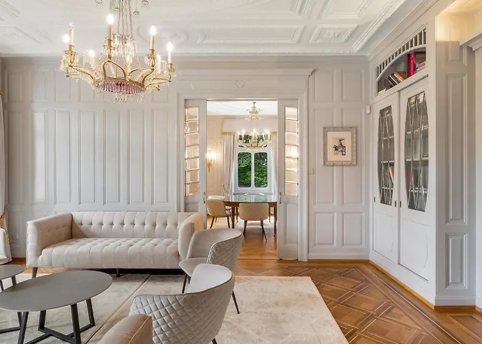 Entire Villa Imperial In Central Zurich