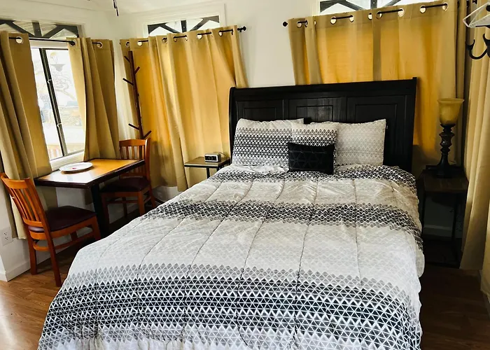 Micosta Leisure Inn
