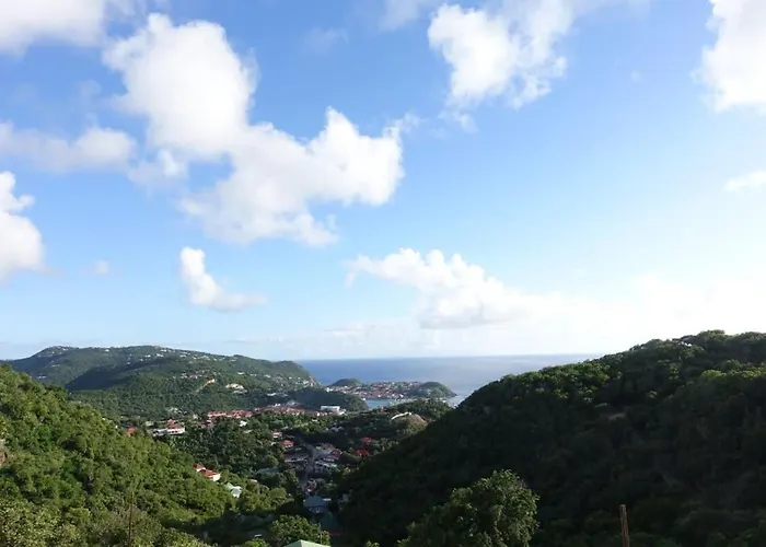 Summer Citadel Villa In Colombier Area