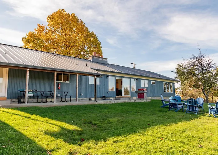 New Riverfront Luxury With Acreage And Great Views