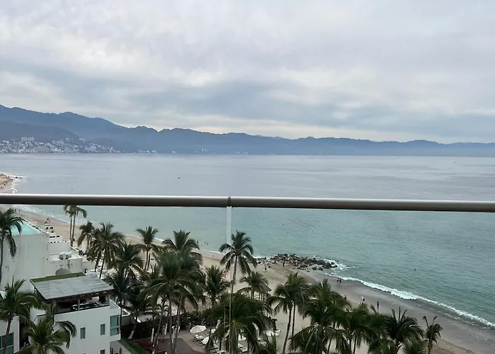 Icon Vallarta, Puerto Vallarta