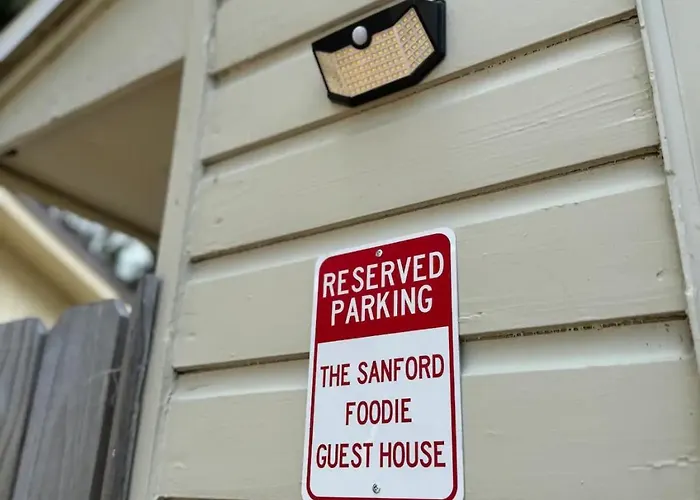 The Sanford Foodie Guest House