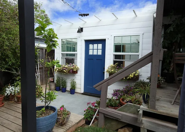La Jolla Beach Villa Gem