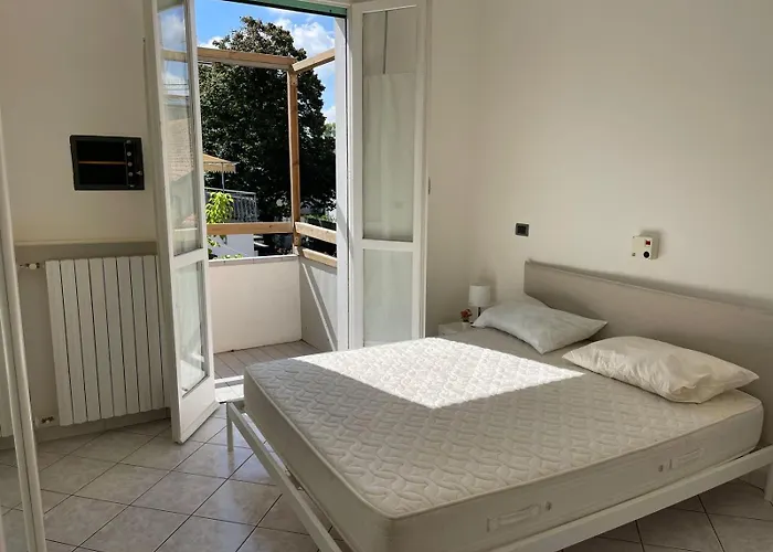 Cervia - Camera Matrimoniale - Bagno In Suite