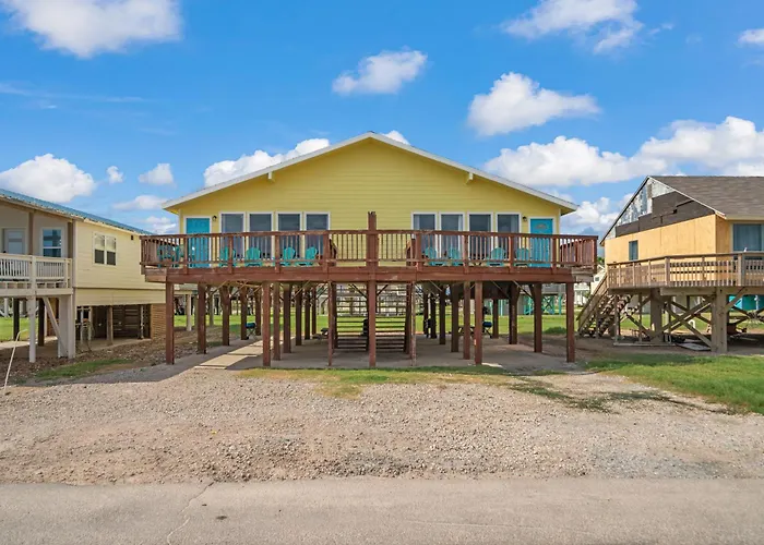 Oceanfront 4Br, Peaceful, Cozy, Kids/Pet Friendly!