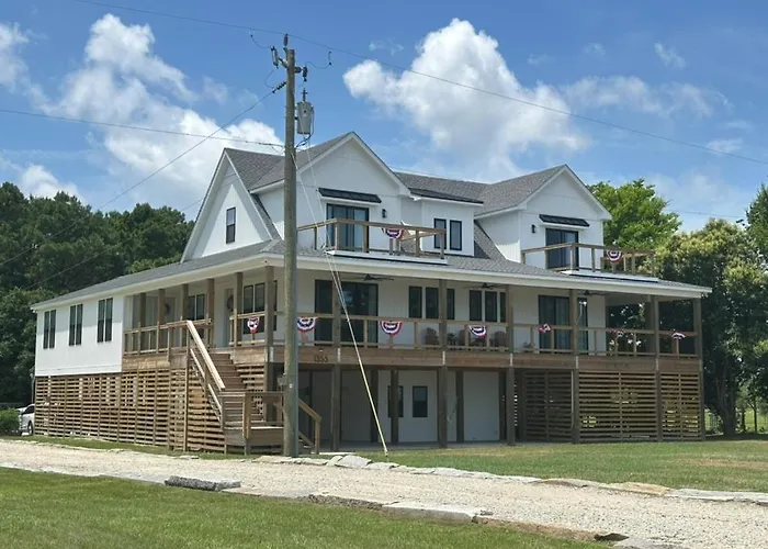 New 1-Bedroom In-Law Suite With Elevator Access And A Waterfront View