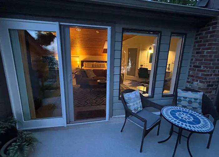Tyee Beach Oasis Bed And Breakfast