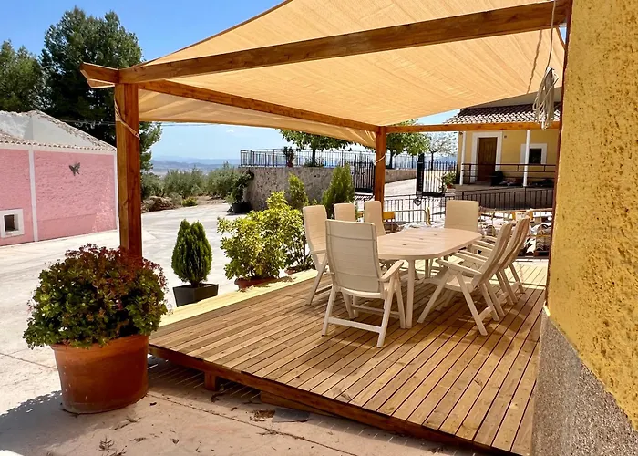 Casa AMARILLA 3 RAPIA