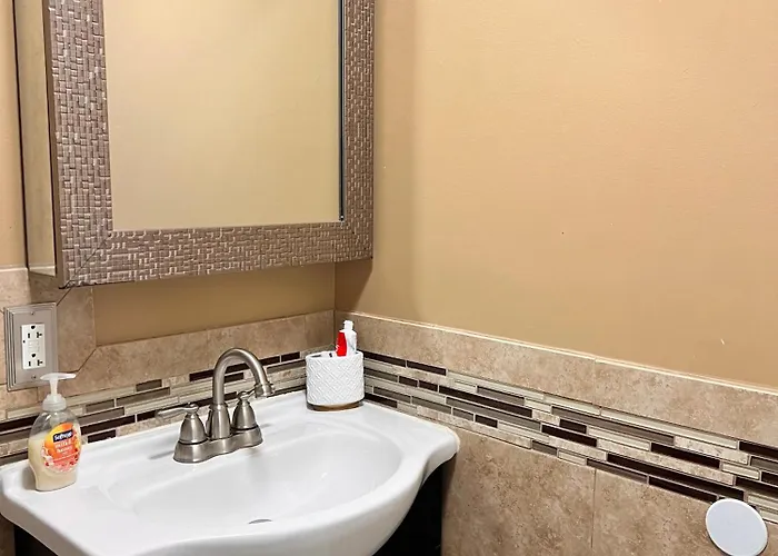 Luxury Guest Home - 10 Min To Jfk