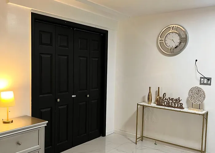 Luxury Guest Home - 10 Min To Jfk