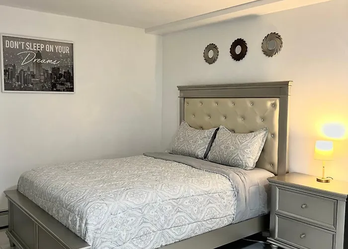 Luxury Guest Home - 10 Min To Jfk