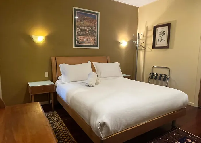 Grey Gum Lodge
