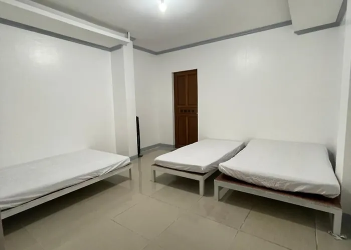 Shalimar Guest House Family Room