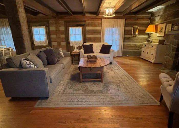 The Hilltop Cabin