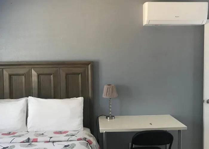 Room2
