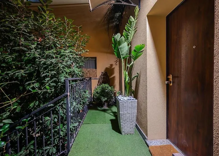 Villa Duomo - Jacuzzi E Terrazzo - Cinema - Free Parking - Gym