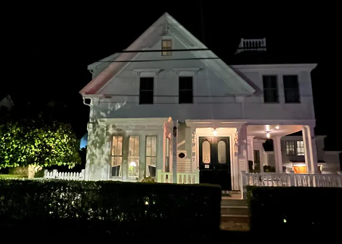 White Porch Inn
