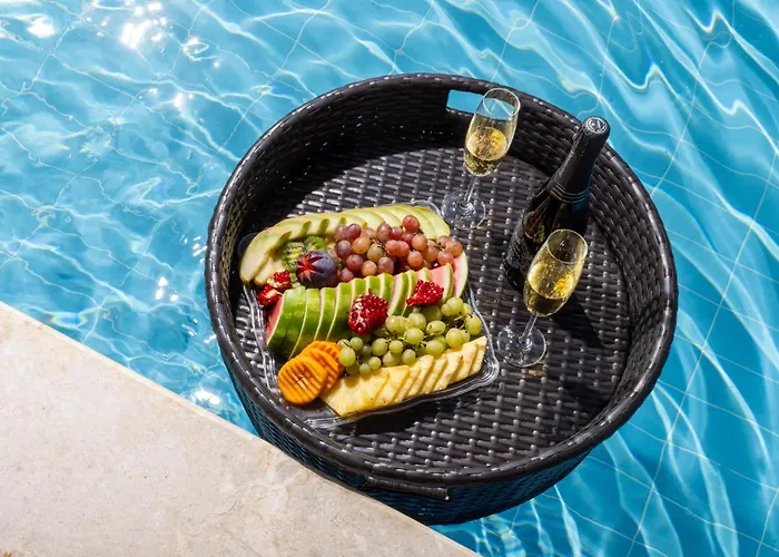 וילה אליטה בריכה מחוממת- Elita Villa Heated Pool