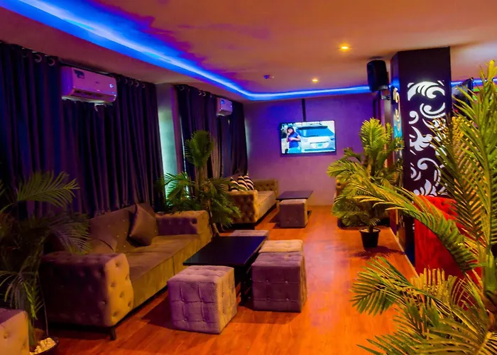 House10 Luxury Hotel And Suites
