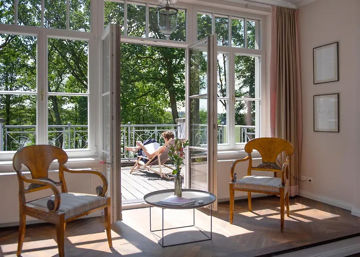 Herrenhaus Roeddelin Mit Privater Badestelle