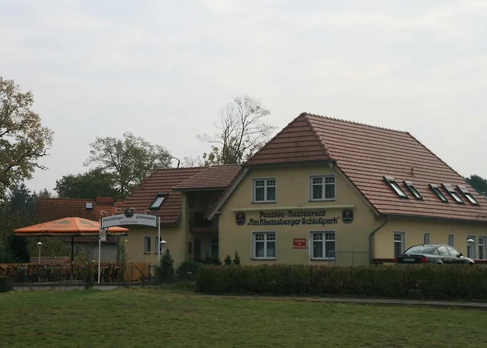 Pension Am Rheinsberger Schlosspark
