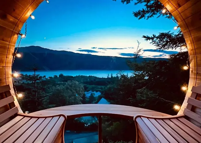 Lodges On Loch Ness