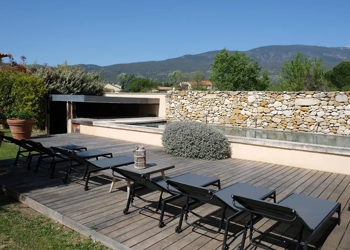 Provencal Farmhouse, Mont Ventoux View, 2 Pools