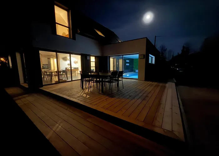 La Villa Iodee, Le Confort D Une Maison Neuve Equipee D Une Piscine Interieure Chauffee Toute L Annee, Tres Proche Des Plus Belles Plages
