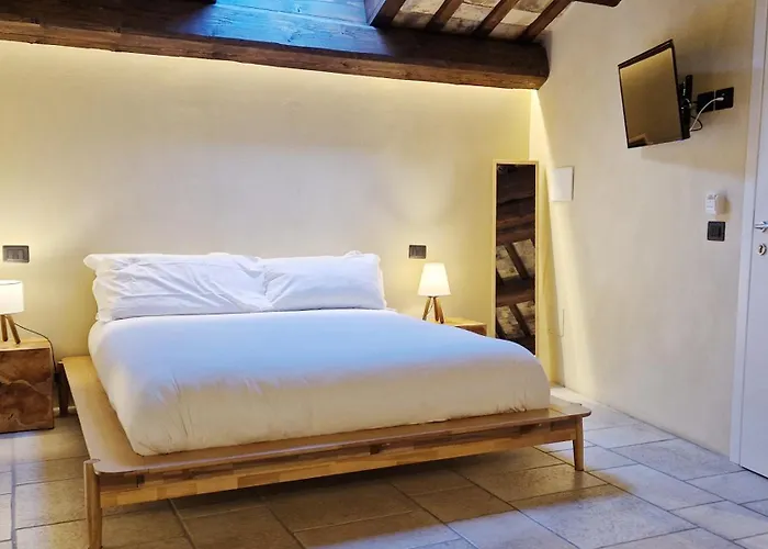 Casa Ocra