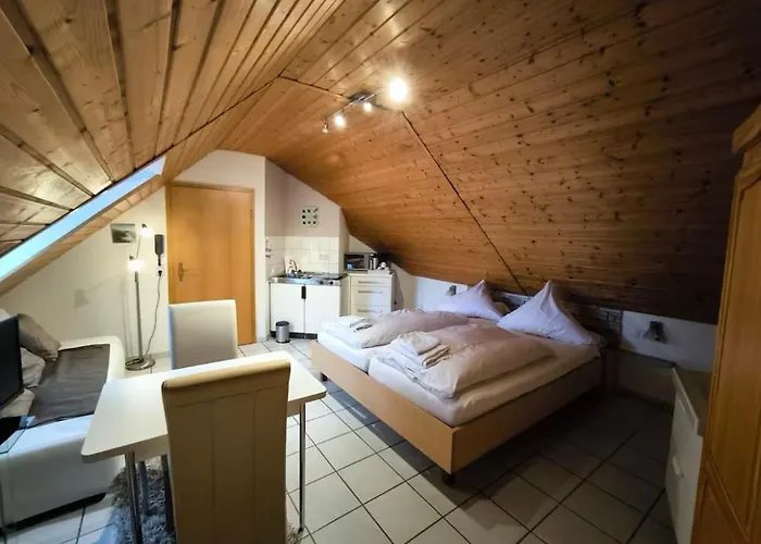 Pension Im Charme Der 90Er