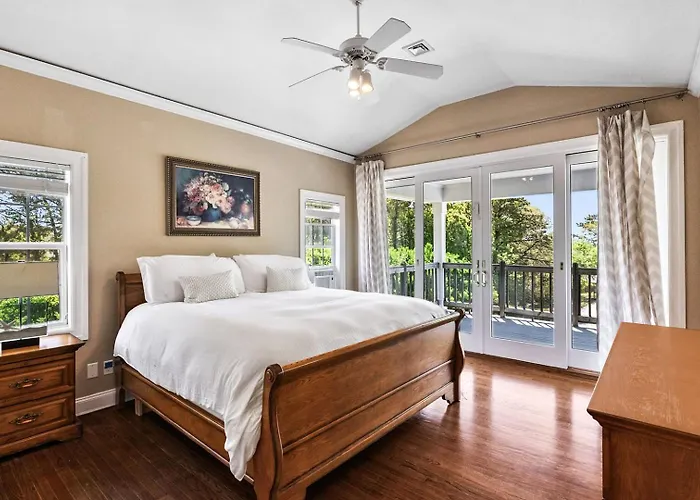 Villa Skylar
