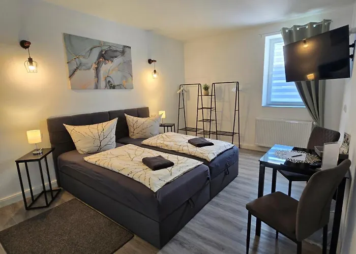 Airbnb, Doppelzimmer, Direkt An Der A2 & A14, 24 Stunden Check-In, Parkplatz, Ruhig