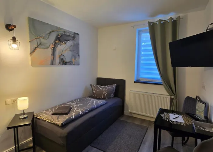 Airbnb, Doppelzimmer, Direkt An Der A2 & A14, 24 Stunden Check-In, Parkplatz, Ruhig