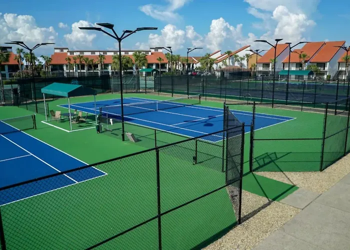 Edgewater Golf Villa 1210