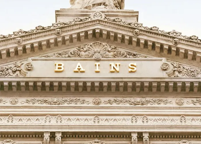  Les Bains De