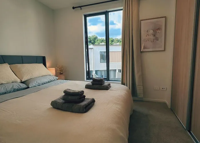 Auckland Ellerslie House