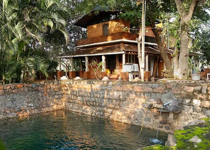 Pet Friendly hotel: Pathayam Inn