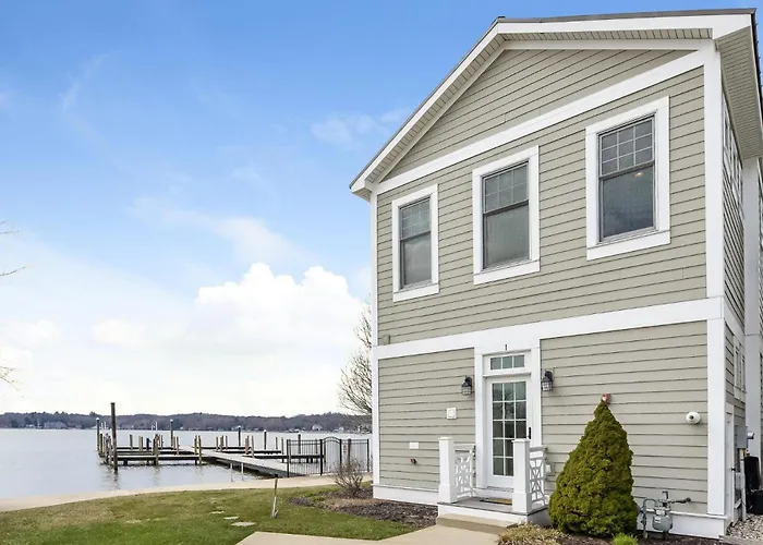 Mermaid Townhouse Shared Pool Walk To Saugatuck